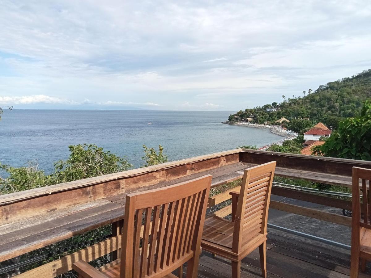 Wawa Wewe Rock Otel Amed Dış mekan fotoğraf