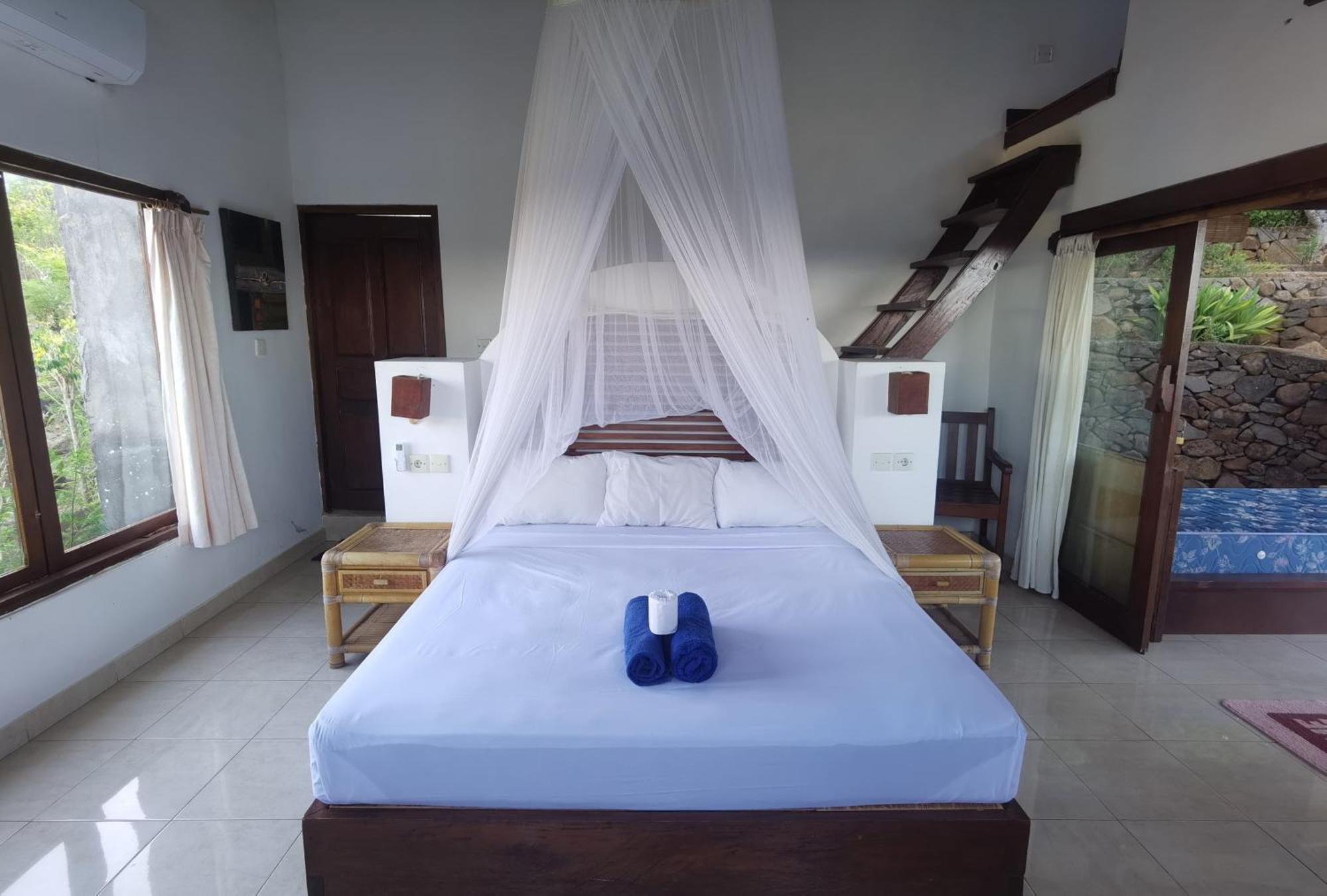 Wawa Wewe Rock Otel Amed Dış mekan fotoğraf
