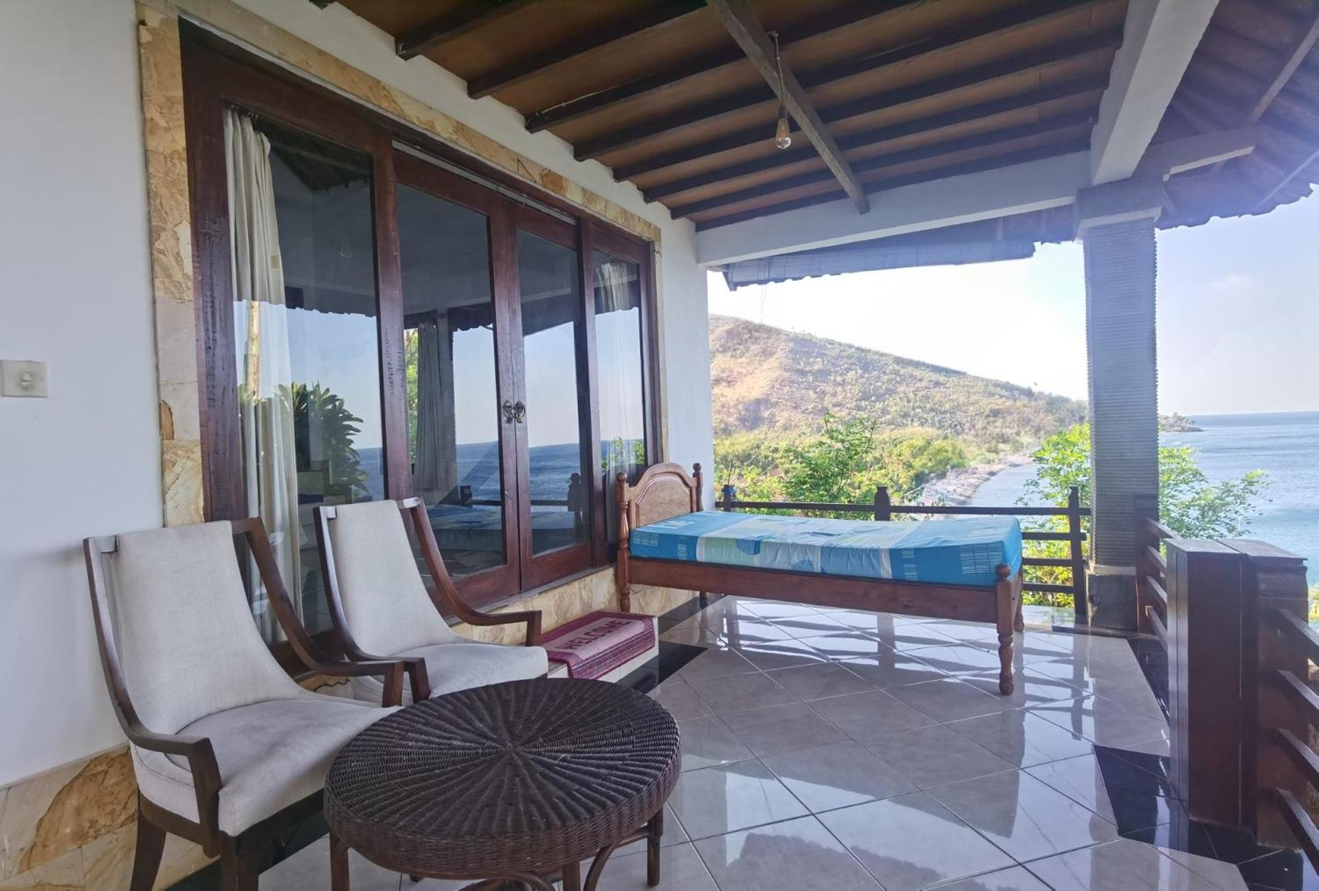 Wawa Wewe Rock Otel Amed Dış mekan fotoğraf