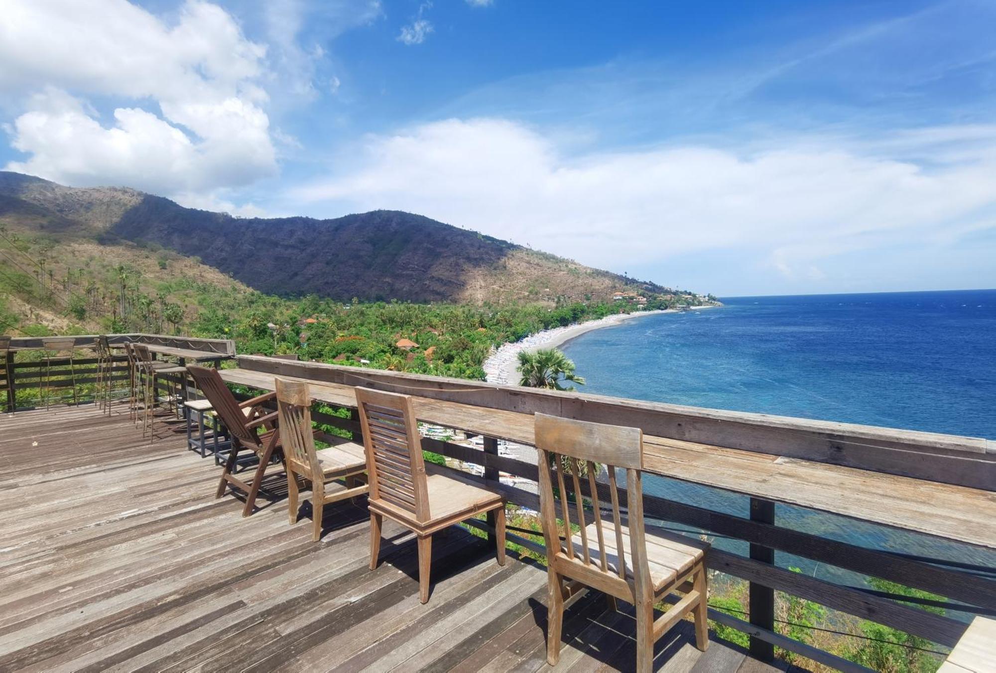 Wawa Wewe Rock Otel Amed Dış mekan fotoğraf