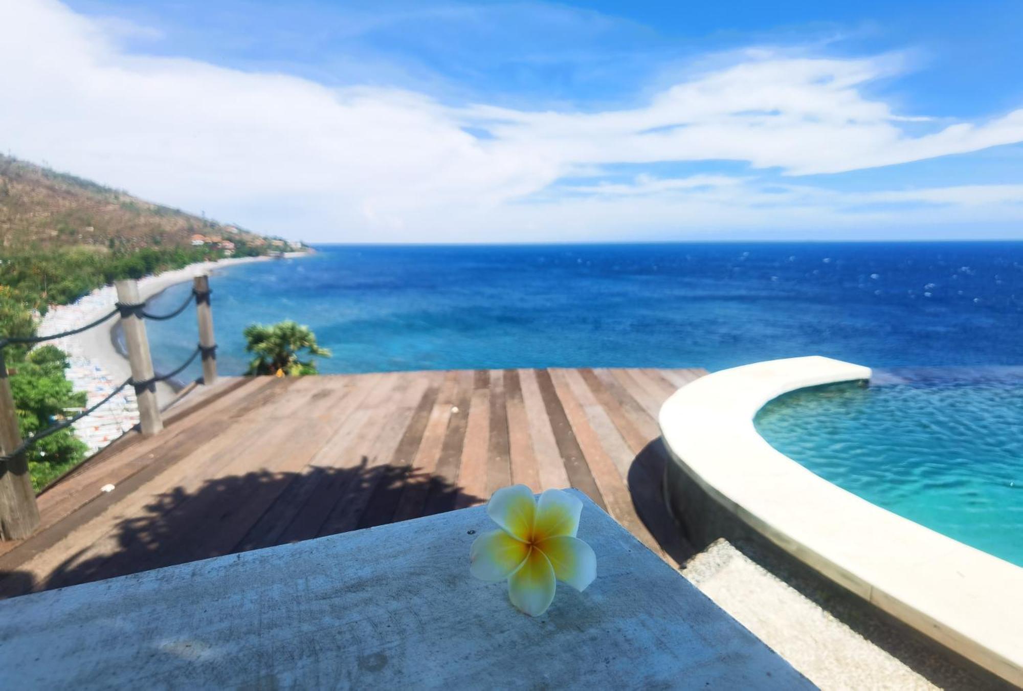Wawa Wewe Rock Otel Amed Dış mekan fotoğraf