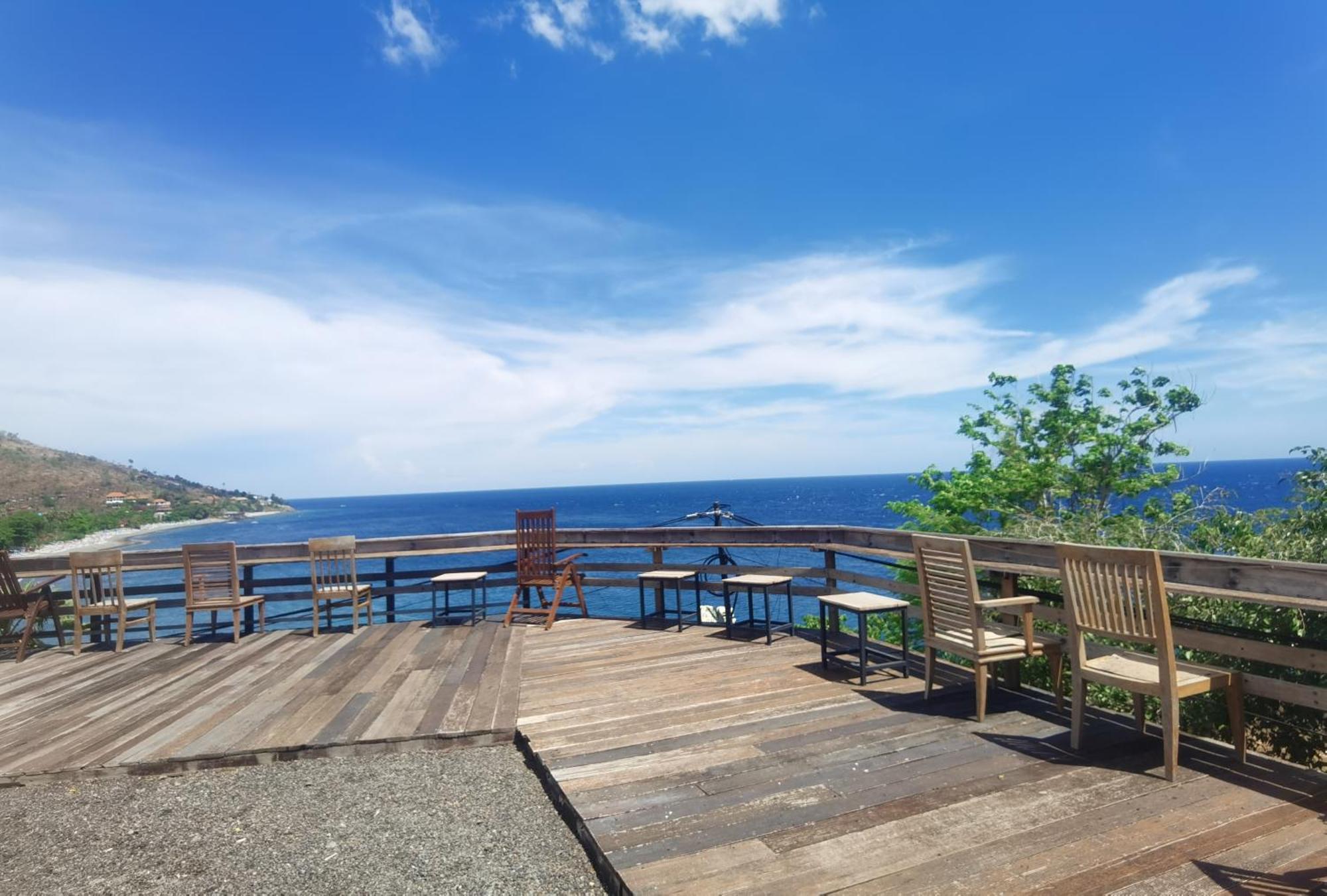 Wawa Wewe Rock Otel Amed Dış mekan fotoğraf