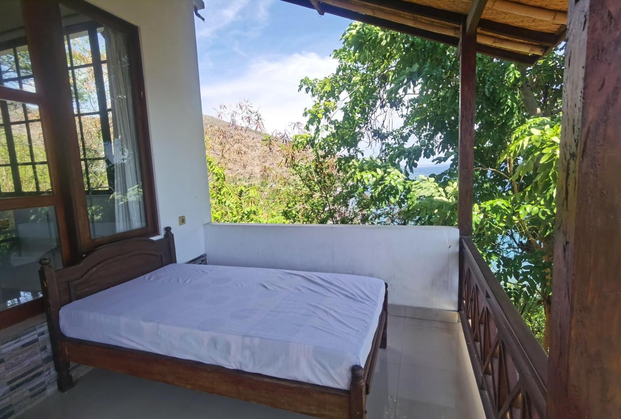 Wawa Wewe Rock Otel Amed Dış mekan fotoğraf